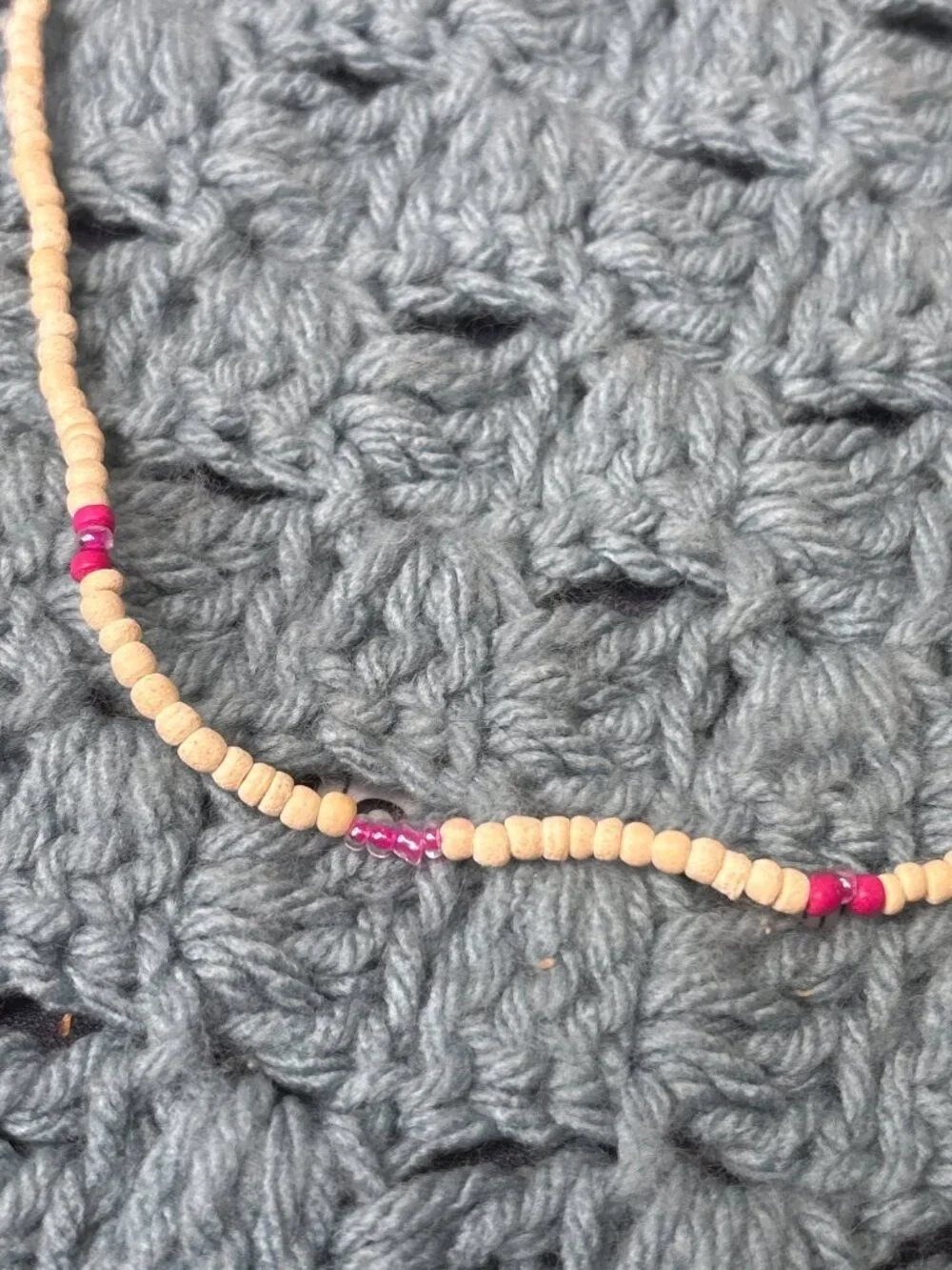 Vtg Artisan Boho Wooden Seed Bead Necklace Pink Glass Accent Beads Barrel Clasp